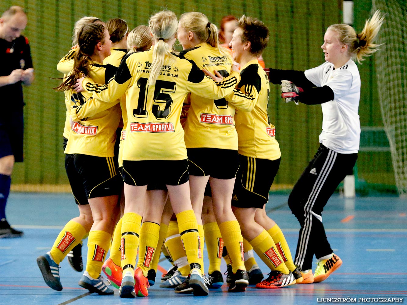 Möbelcupen 1/4-final IFK Tidaholm-Fagersanna IF/Mölltorp-Breviks AIF 2-3,dam,Tibro Sporthall,Tibro,Sverige,Futsal,,2015,103978