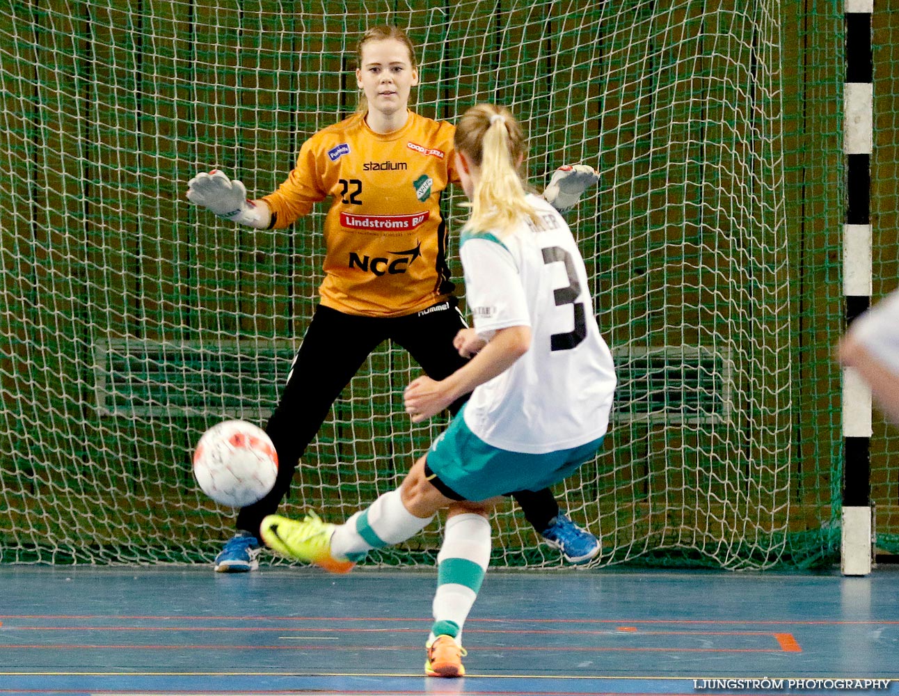 Möbelcupen 1/4-final Hörnebo SK-Våmbs IF 2-3,dam,Tibro Sporthall,Tibro,Sverige,Futsal,,2015,104071