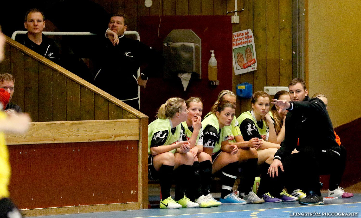 Möbelcupen 1/4-final Skövde KIK-Norra Fågelås IF 3-0,dam,Tibro Sporthall,Tibro,Sverige,Futsal,,2015,104140