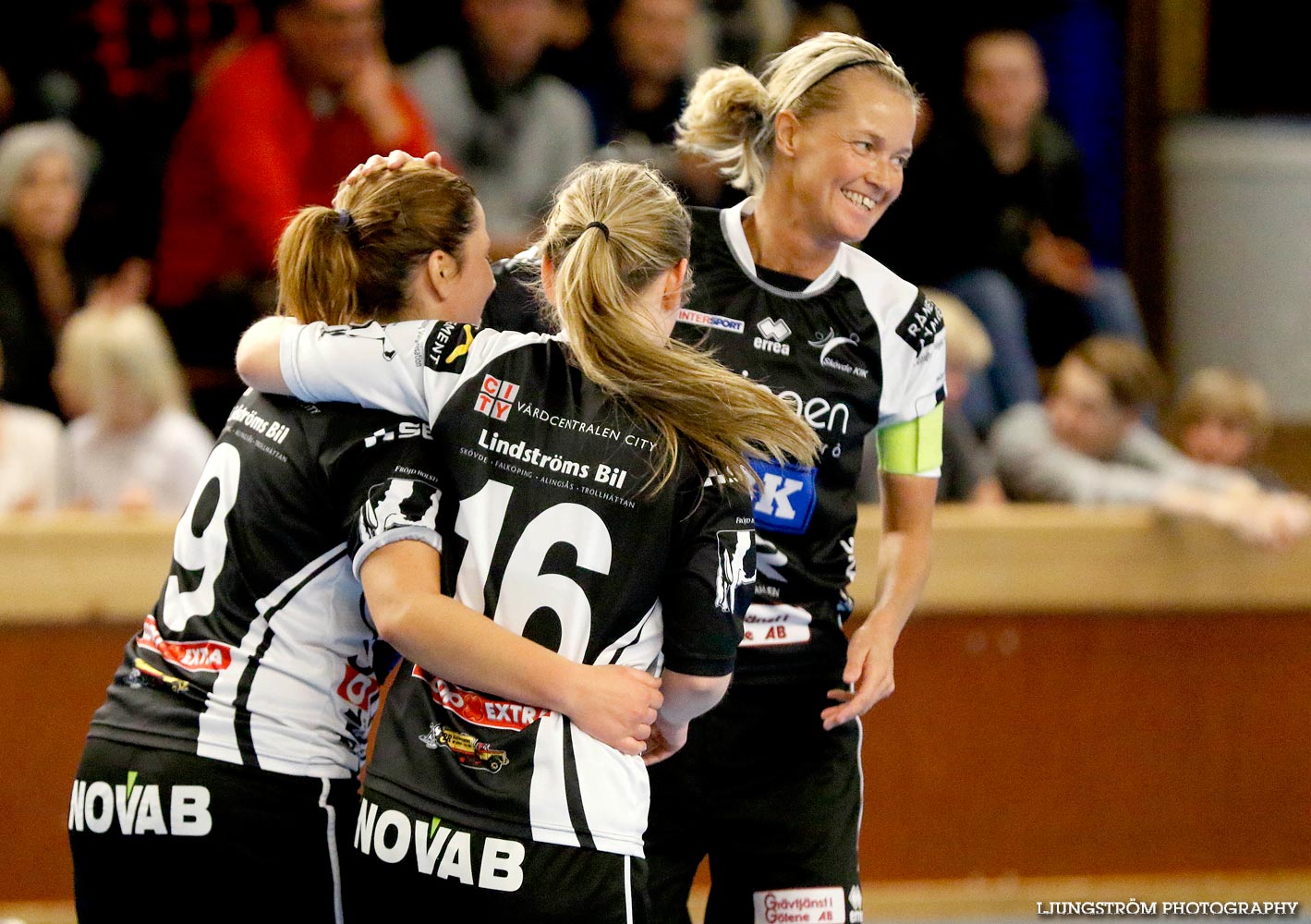 Möbelcupen 1/4-final Skövde KIK-Norra Fågelås IF 3-0,dam,Tibro Sporthall,Tibro,Sverige,Futsal,,2015,104169