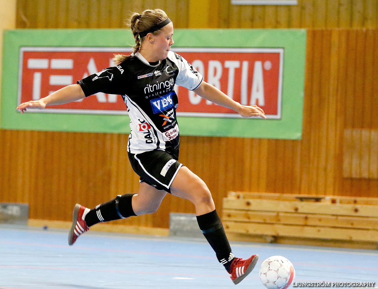 Möbelcupen 1/2-final Skövde KIK-Mariestads BoIS FF 2-1,dam,Tibro Sporthall,Tibro,Sverige,Futsal,,2015,127527