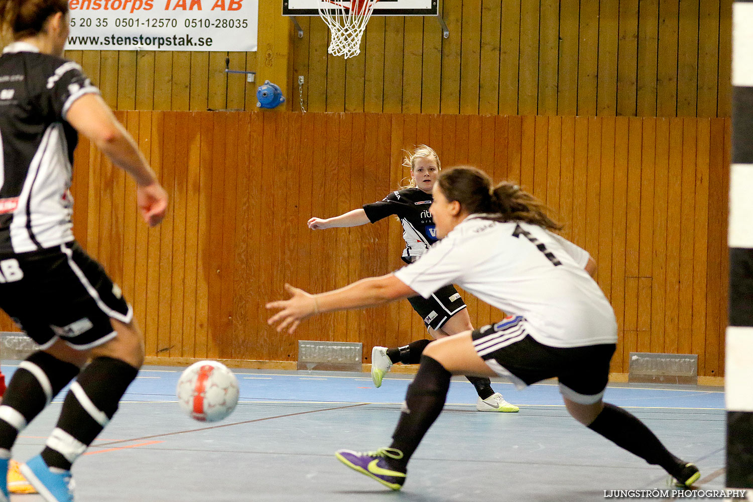 Möbelcupen 1/2-final Skövde KIK-Mariestads BoIS FF 2-1,dam,Tibro Sporthall,Tibro,Sverige,Futsal,,2015,127539