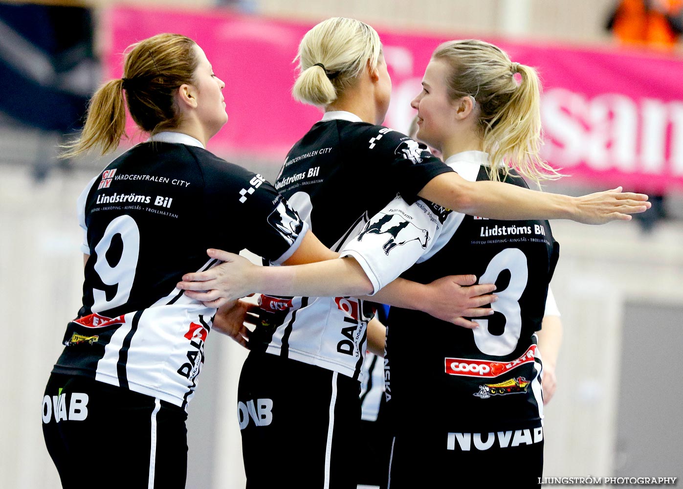 IFK Åkullsjön-Skövde KIK 1/2-final 3-6,dam,Hammarö Arena,Karlstad,Sverige,Futsal,,2015,103765