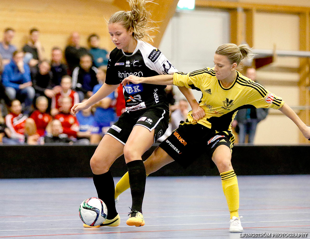 Futsal-DM Skövde KIK-Vara SK 2-1,dam,Åse-Vistehallen,Grästorp,Sverige,Futsal,,2015,127925