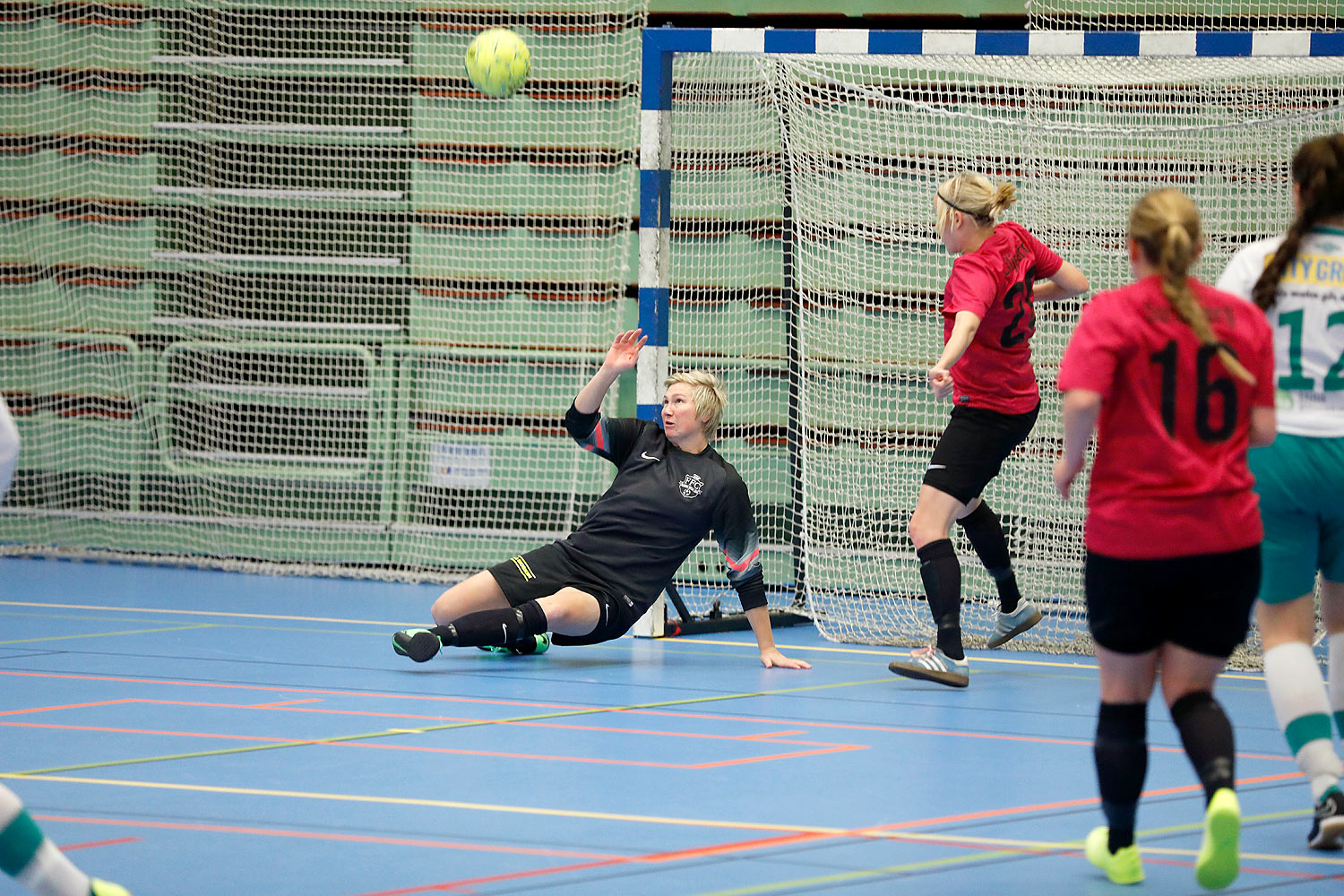 Skövde Futsalcup Damer Falköping Futsal Club-Axvalls IF,dam,Arena Skövde,Skövde,Sverige,Skövde Futsalcup 2016,Futsal,2016,142645