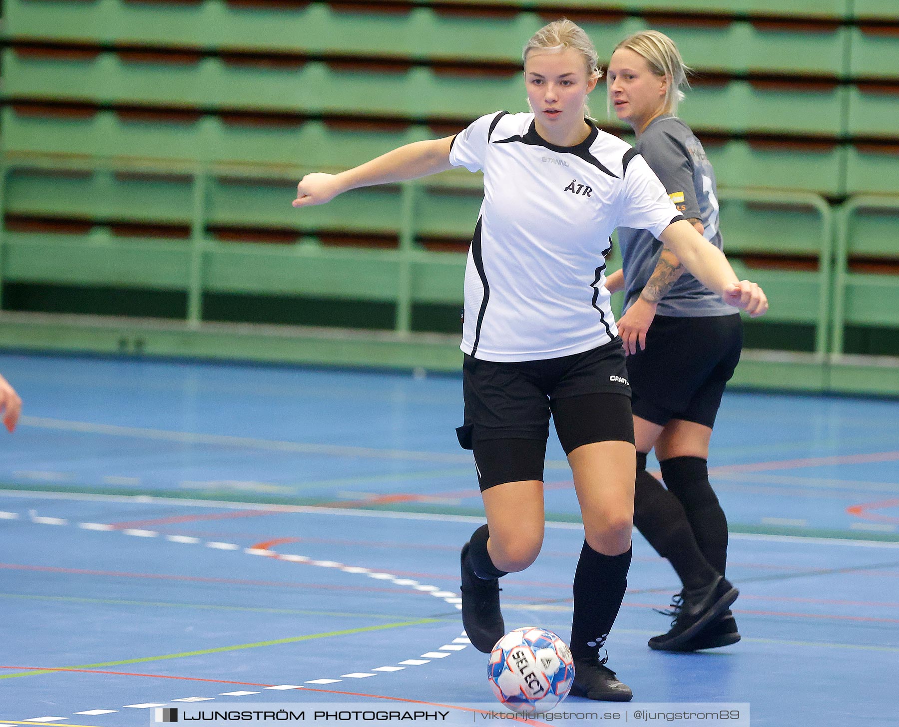 Skövde Futsalcup 2021 Damer Falköping Futsal Club-ÅsarpTrädet FK,dam,Arena Skövde,Skövde,Sverige,Futsal,,2021,270171