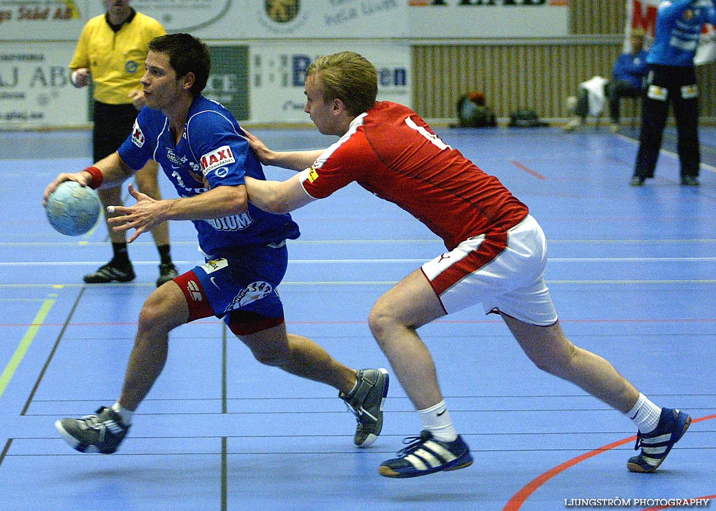 EHF-cupen IFK Skövde HK-Valur Reykjavik 35-28,herr,Arena Skövde,Skövde,Sverige,Handboll,,2005,9611