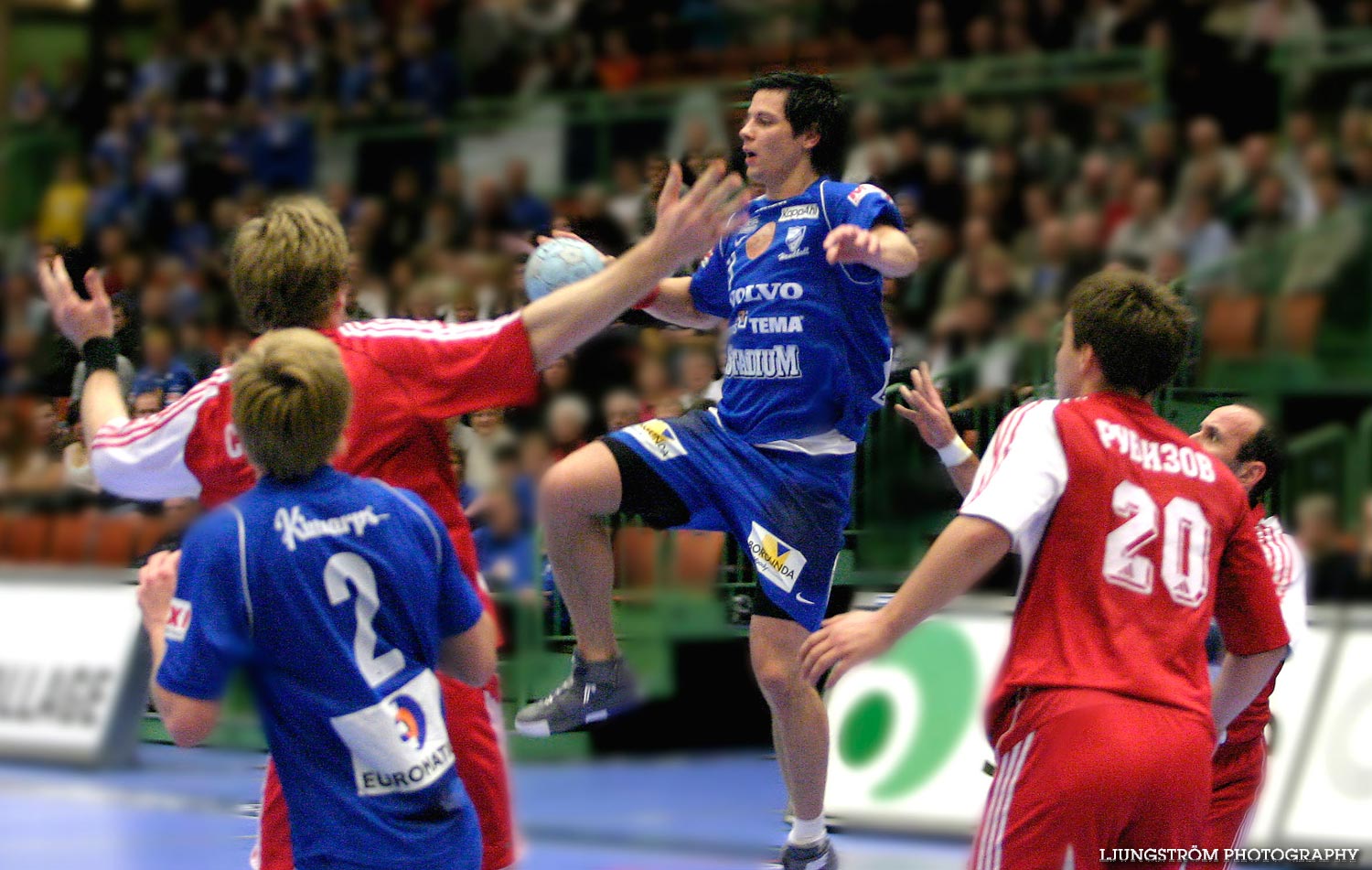 EHF-cupen IFK Skövde HK-Dynamo Astrakhan 28-26,herr,Arena Skövde,Skövde,Sverige,Handboll,,2005,9680