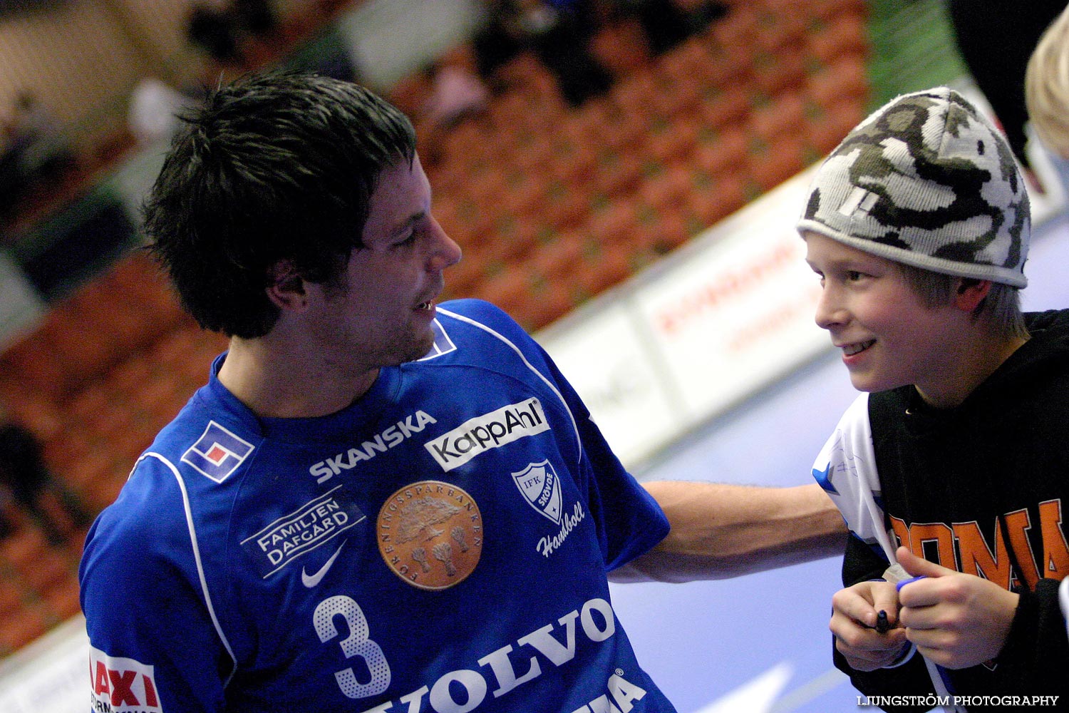 IFK Skövde HK-Redbergslids IK 30-28,herr,Arena Skövde,Skövde,Sverige,Handboll,,2005,9718