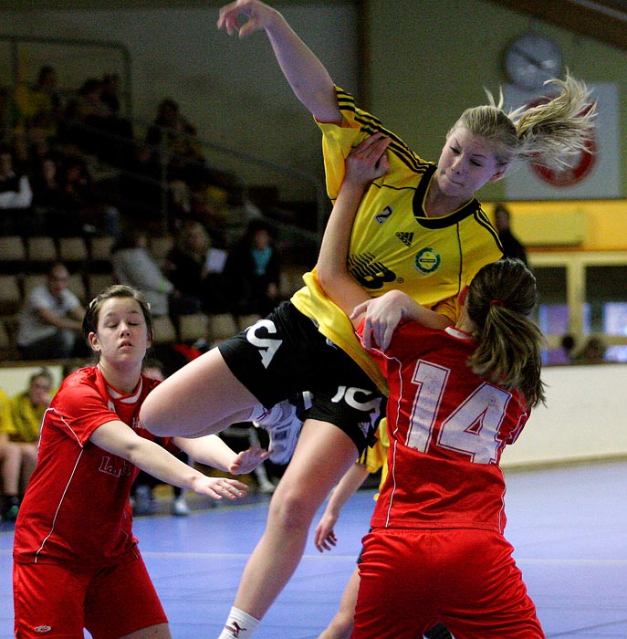 ICA-cupen Steg 4 Flickor IK Sävehof-IF Hellton 24-18,dam,Skövde Idrottshall,Skövde,Sverige,Ungdoms-SM,Handboll,2006,6505