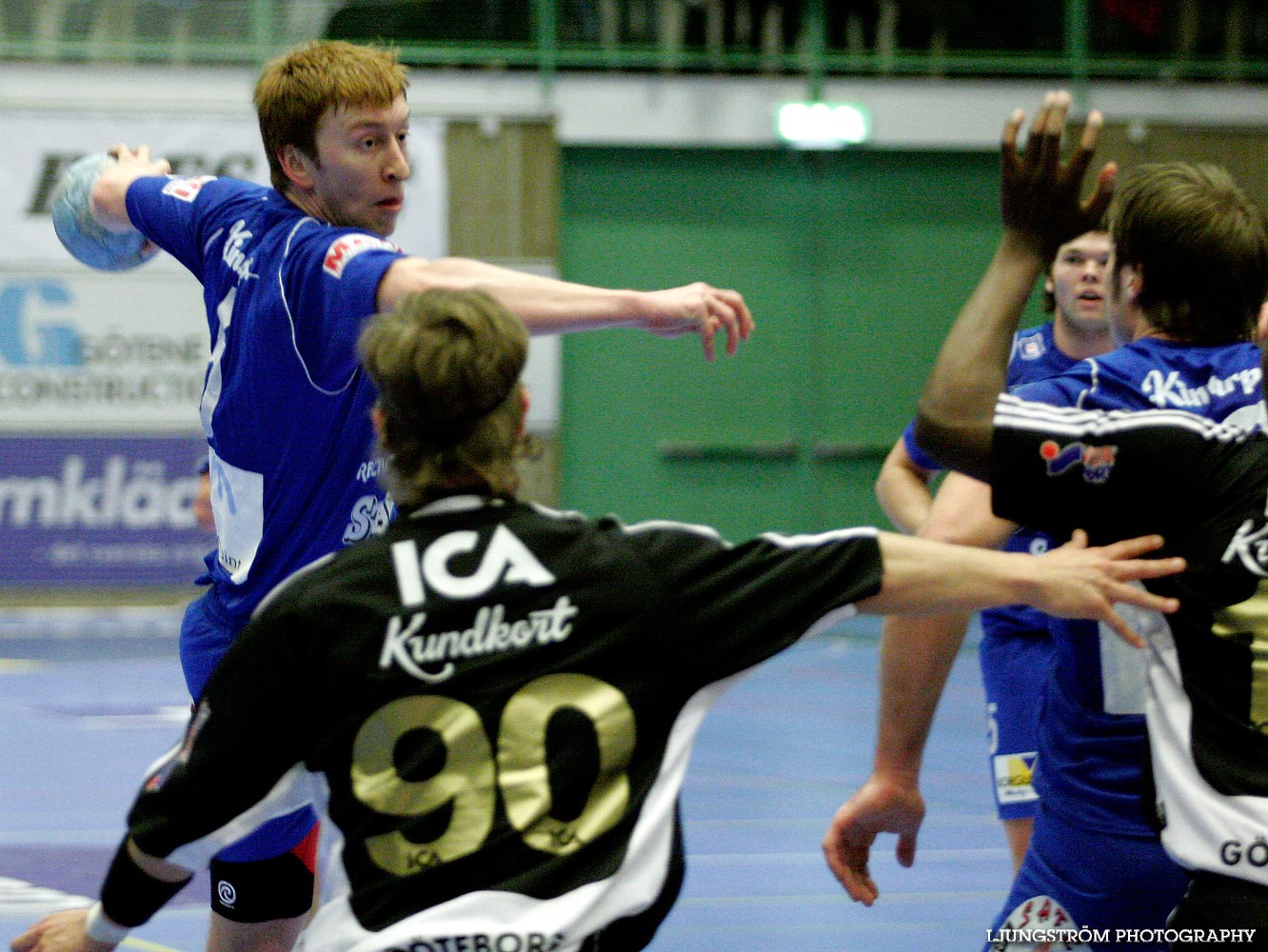 IFK Skövde HK-Redbergslids IK 1/4-final 1 35-28,herr,Arena Skövde,Skövde,Sverige,Handboll,,2006,6262