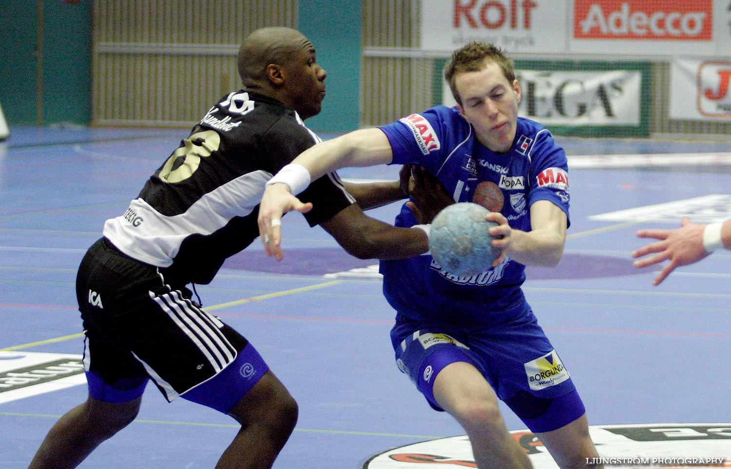 IFK Skövde HK-Redbergslids IK 1/4-final 1 35-28,herr,Arena Skövde,Skövde,Sverige,Handboll,,2006,6282