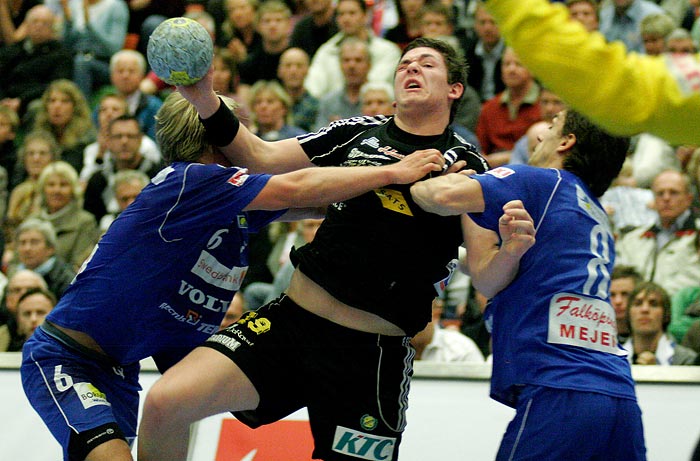 IFK Skövde HK-IK Sävehof 1/2-final 2 23-26,herr,Arena Skövde,Skövde,Sverige,Handboll,,2007,3923