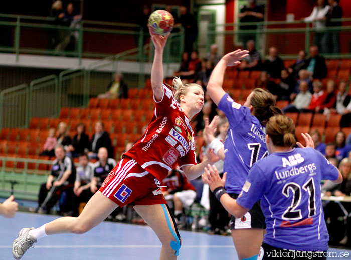 Skövde HF-IVH Västerås 1/2-final 1 27-24,dam,Arena Skövde,Skövde,Sverige,Handboll,,2009,15493