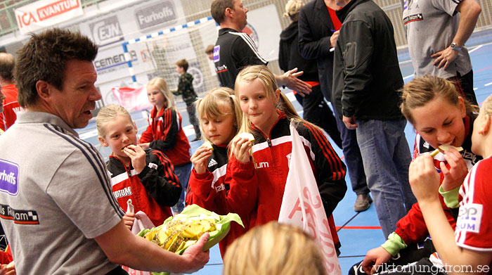 Skövde HF-IVH Västerås 1/2-final 3 23-21,dam,Arena Skövde,Skövde,Sverige,Handboll,,2009,15836