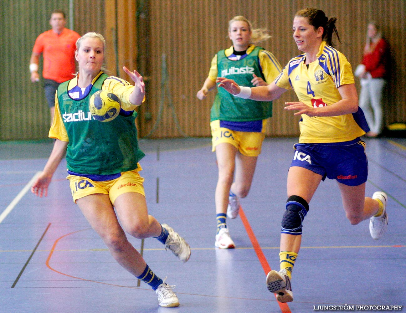 Träningsmatch Sverige-Västsverige 14-9, 16-4, 10-11,dam,Arena Skövde,Skövde,Sverige,Handboll,,2009,17434