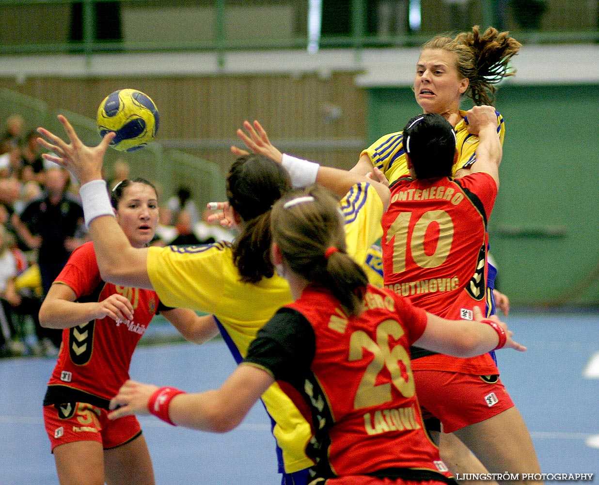 VM-KVAL Sverige-Montenegro 24-17,dam,Arena Skövde,Skövde,Sverige,Handboll,,2009,17606
