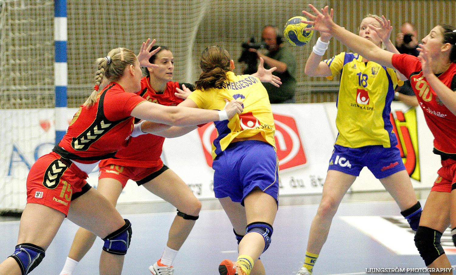 VM-KVAL Sverige-Montenegro 24-17,dam,Arena Skövde,Skövde,Sverige,Handboll,,2009,17622