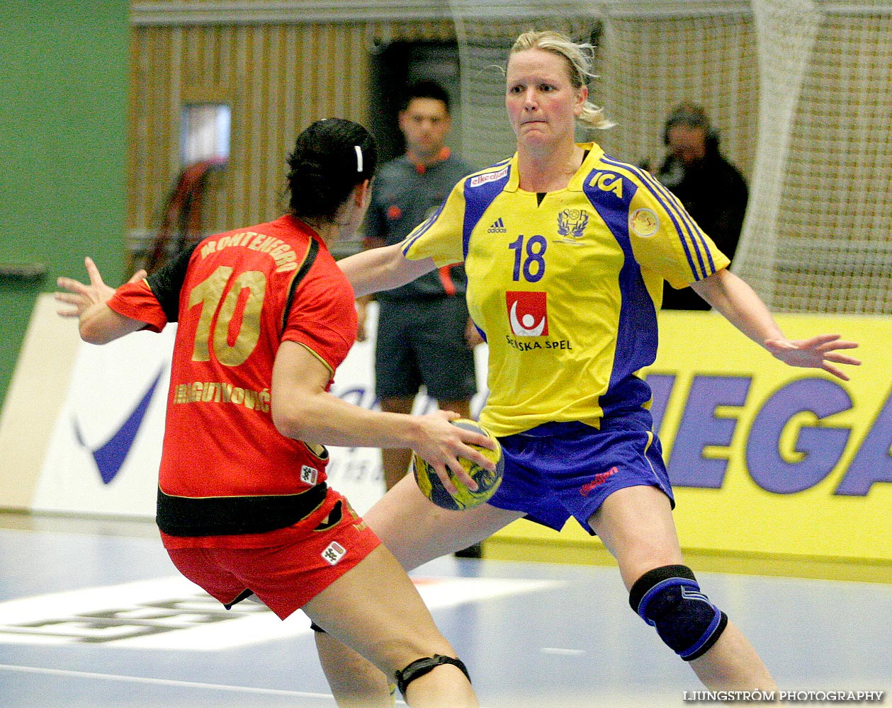 VM-KVAL Sverige-Montenegro 24-17,dam,Arena Skövde,Skövde,Sverige,Handboll,,2009,17625