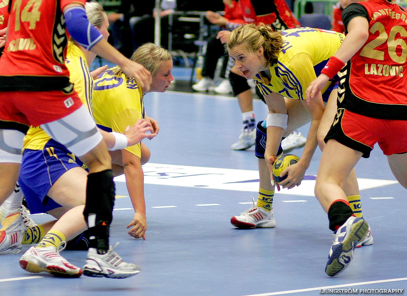 VM-KVAL Sverige-Montenegro 24-17,dam,Arena Skövde,Skövde,Sverige,Handboll,,2009,17642