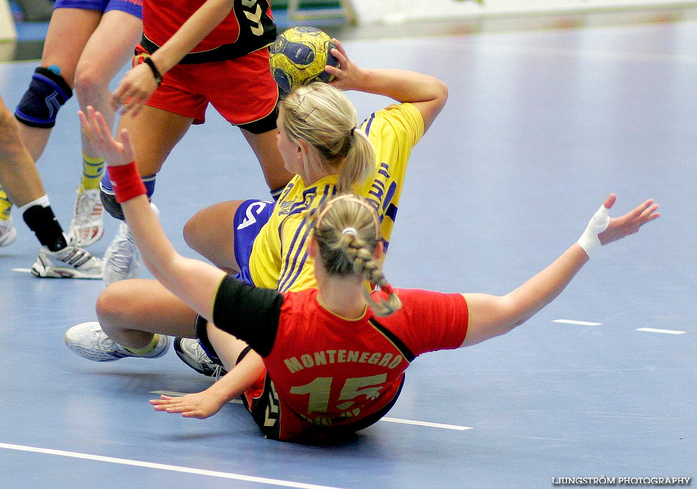 VM-KVAL Sverige-Montenegro 24-17,dam,Arena Skövde,Skövde,Sverige,Handboll,,2009,17661