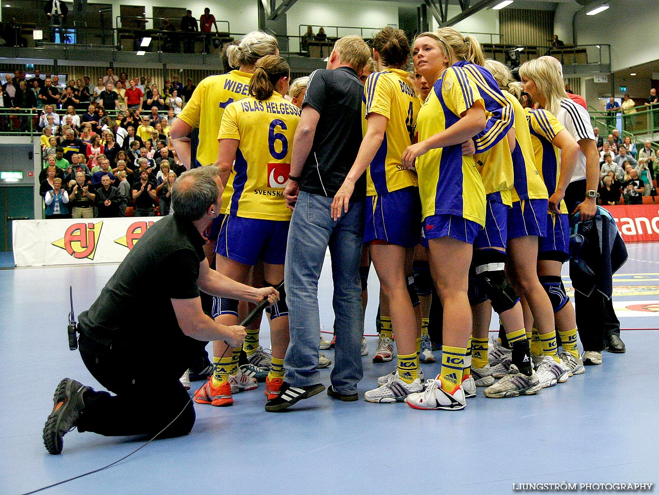 VM-KVAL Sverige-Montenegro 24-17,dam,Arena Skövde,Skövde,Sverige,Handboll,,2009,17673