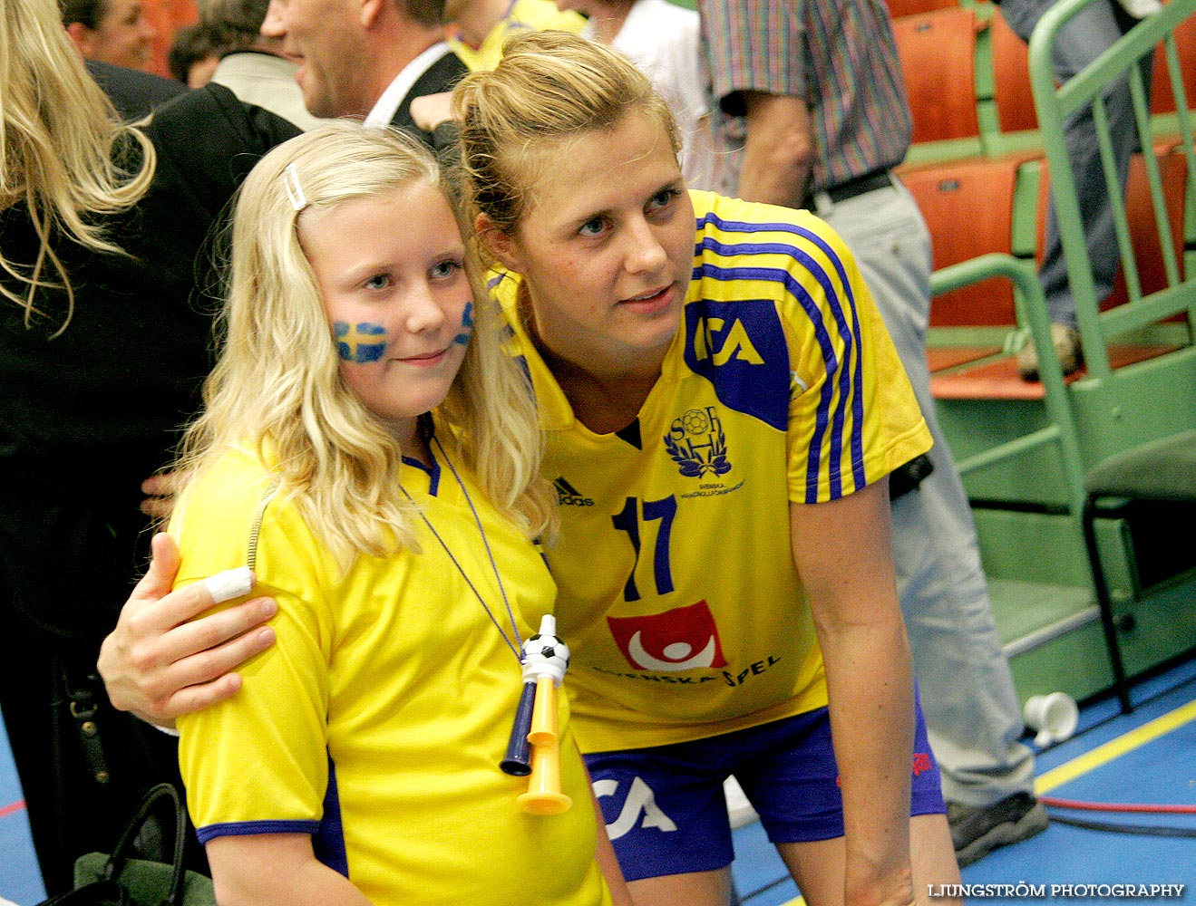 VM-KVAL Sverige-Montenegro 24-17,dam,Arena Skövde,Skövde,Sverige,Handboll,,2009,17692