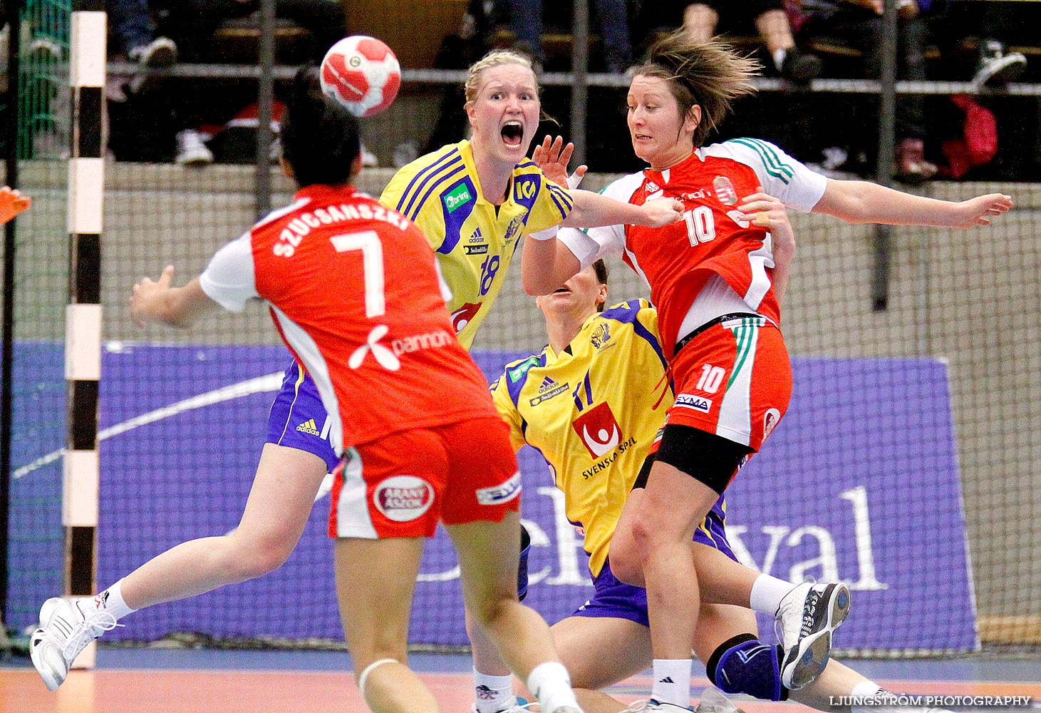 EM-KVAL Sverige-Ungern 26-27,dam,Färs & Frosta Sparbank Arena,Lund,Sverige,Handboll,,2010,24993