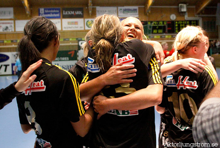 IK Sävehof-Lugi HF 1/2-final 3 24-19,dam,Partillebohallen,Partille,Sverige,Handboll,,2010,25456