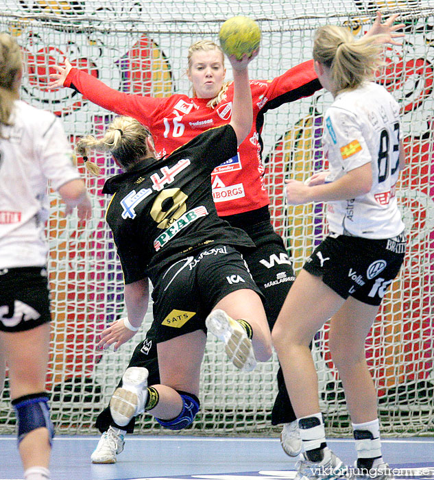 IK Sävehof-Lugi HF 1/2-final 5 24-19,herr,Partillebohallen,Partille,Sverige,Handboll,,2010,25750