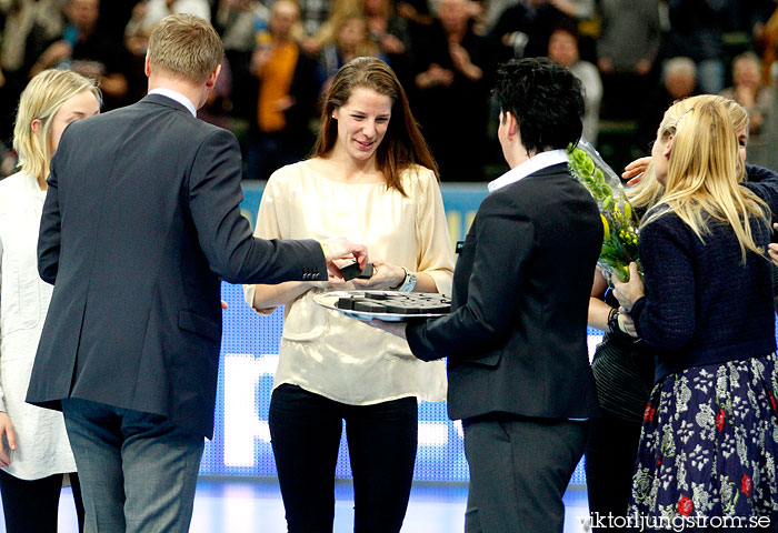 Uppvaktning dam- och juniorlandslaget,dam,Scandinavium,Göteborg,Sverige,Handboll,,2011,34086