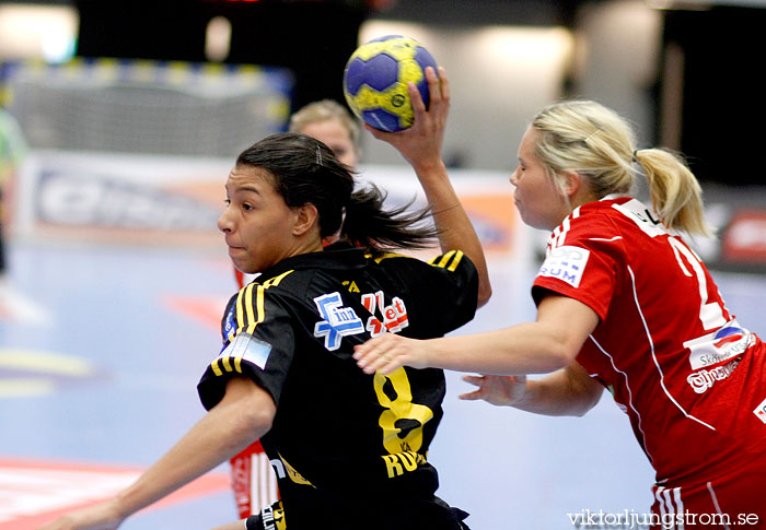 IK Sävehof-Skövde HF 33-22,dam,Sparbanken Lidköping Arena,Lidköping,Sverige,Handboll,,2011,35751