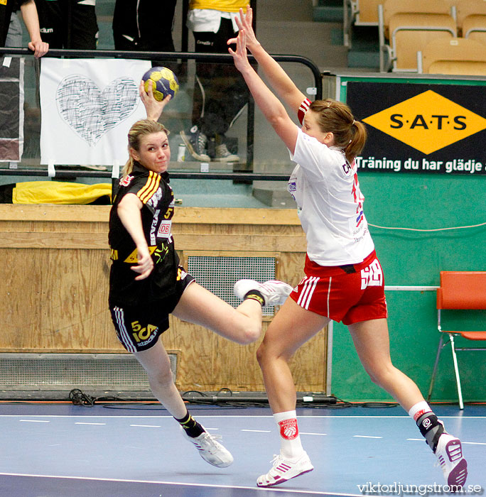 IK Sävehof-Skövde HF 1/2-final 1 27-26,dam,Partillebohallen,Partille,Sverige,Handboll,,2011,37198