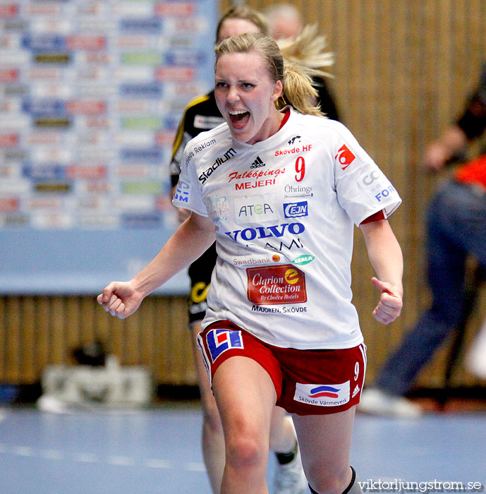 IK Sävehof-Skövde HF 1/2-final 1 27-26,dam,Partillebohallen,Partille,Sverige,Handboll,,2011,37217