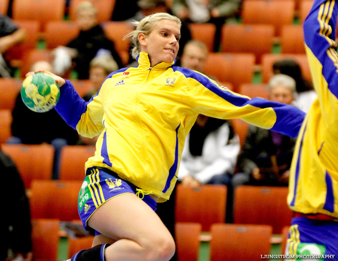 EM-KVAL Sverige-Slovenien 27-20,dam,Arena Skövde,Skövde,Sverige,Handboll,,2011,43914