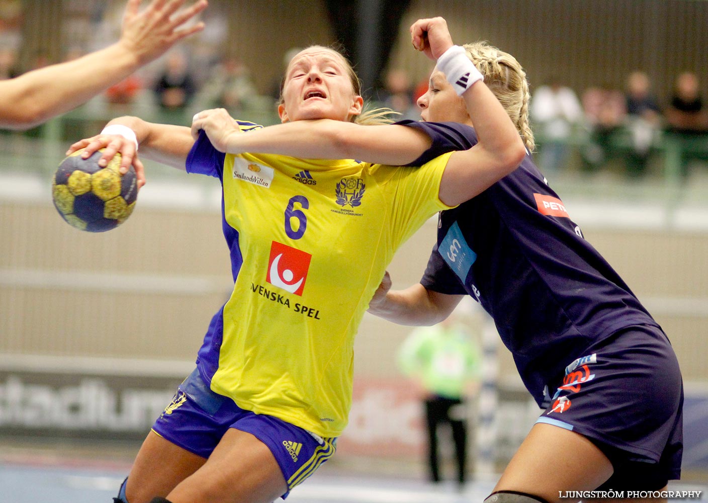 EM-KVAL Sverige-Slovenien 27-20,dam,Arena Skövde,Skövde,Sverige,Handboll,,2011,44035