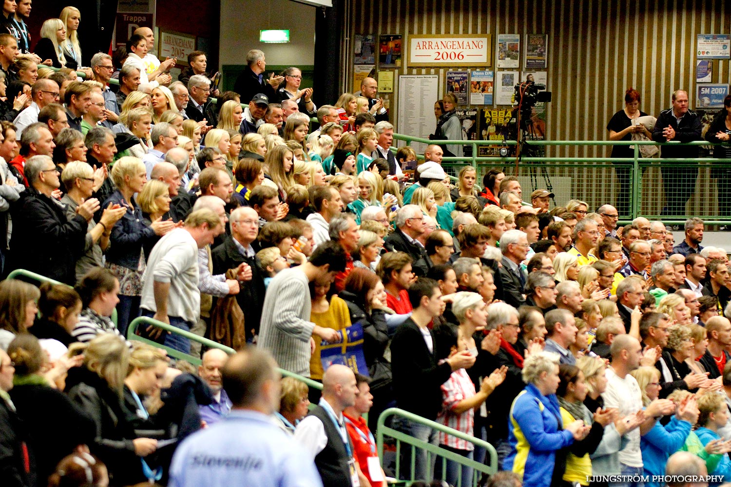 EM-KVAL Sverige-Slovenien 27-20,dam,Arena Skövde,Skövde,Sverige,Handboll,,2011,44045