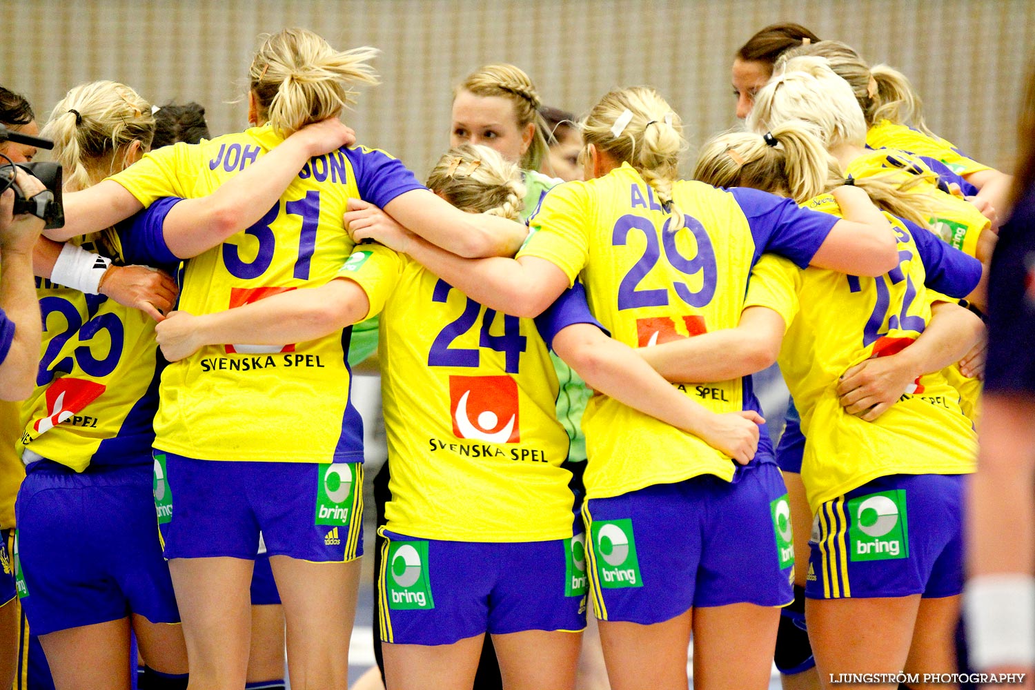 EM-KVAL Sverige-Slovenien 27-20,dam,Arena Skövde,Skövde,Sverige,Handboll,,2011,44048