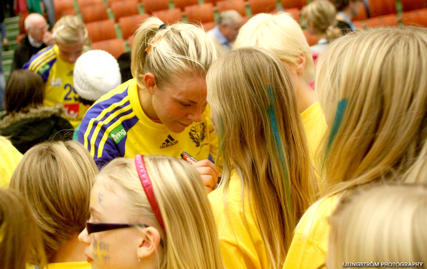 EM-KVAL Sverige-Slovenien 27-20,dam,Arena Skövde,Skövde,Sverige,Handboll,,2011,44058