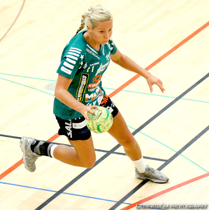 Kroppskultur-Skövde HF 19-27,dam,Agnebergshallen,Uddevalla,Sverige,Handboll,,2011,45084