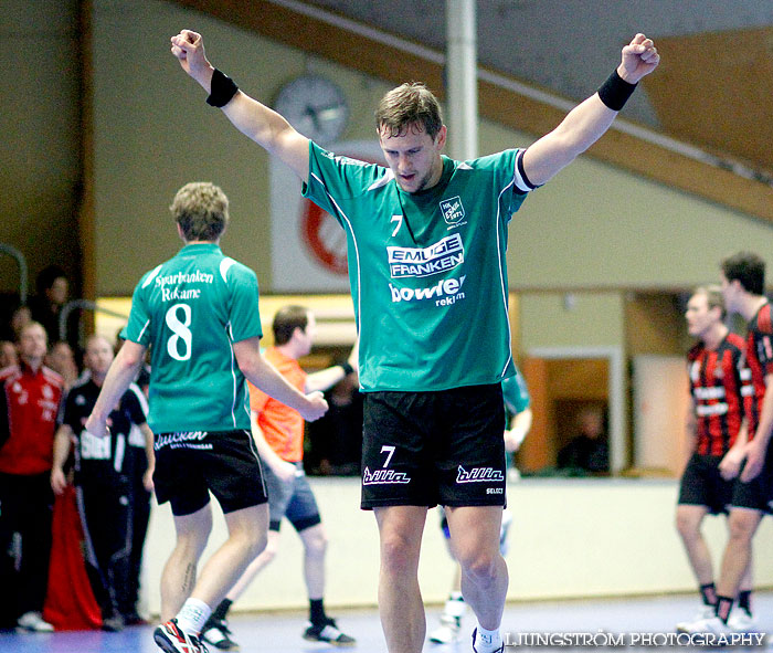 HK Country-HK Eskil 38-32,herr,Skövde Idrottshall,Skövde,Sverige,Handboll,,2011,45320