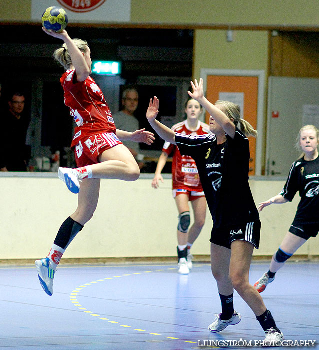 USM Steg 3 Damjuniorer Skövde HF-HK Lidköping 18-17,dam,Skövde Idrottshall,Skövde,Sverige,Ungdoms-SM,Handboll,2011,45428