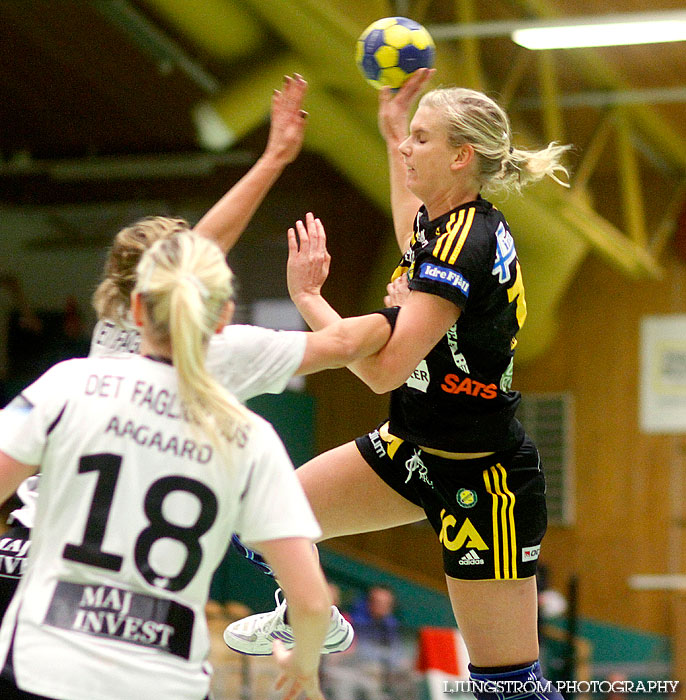 EHF Cupvinnarcupen 1/8-final IK Sävehof-Viborg HK 28-29,dam,Partillebohallen,Partille,Sverige,Handboll,,2012,47415