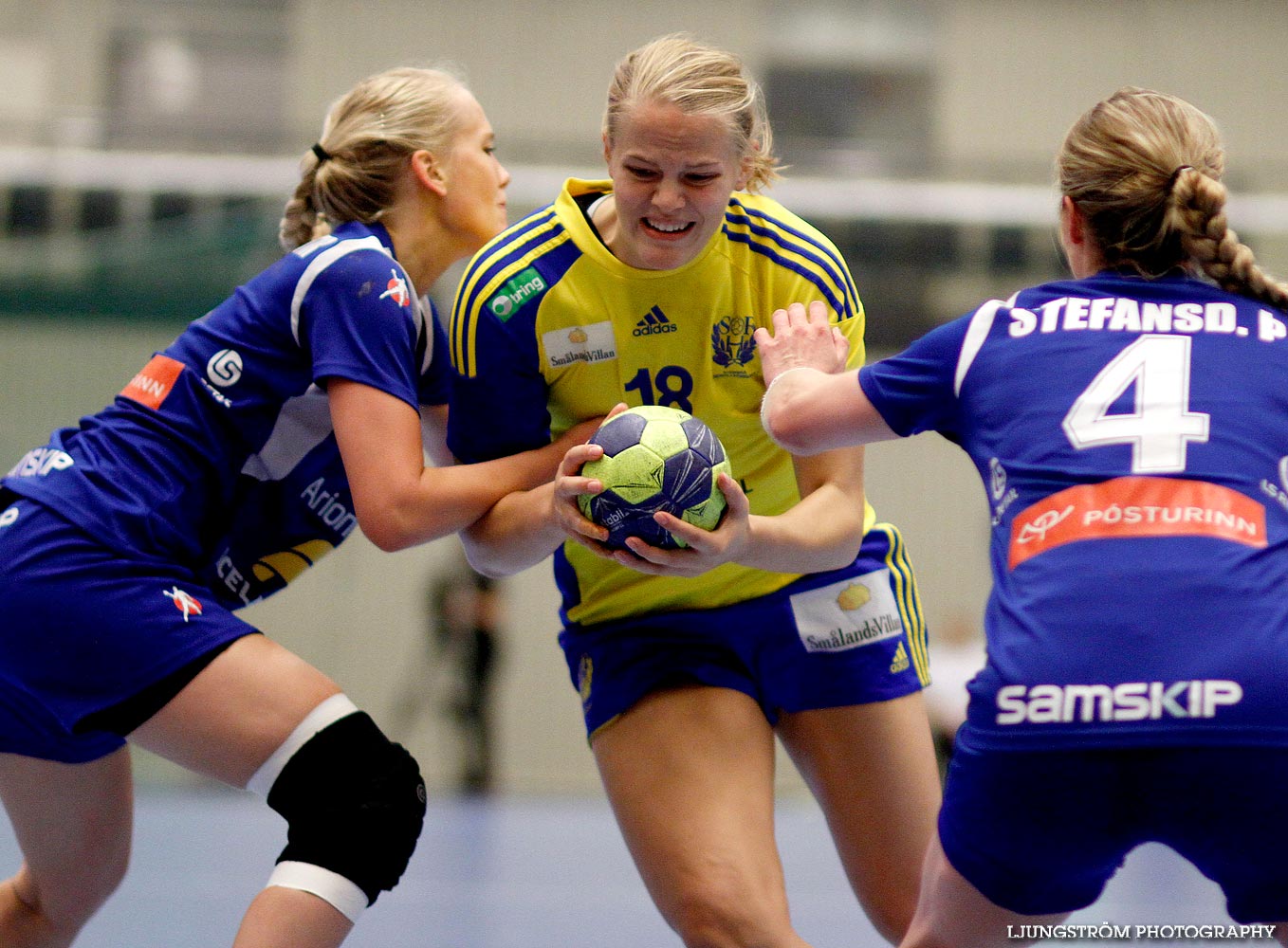 Landskamp Sverige-Island 23-16,dam,Sparbankshallen,Varberg,Sverige,Handboll,,2012,57652