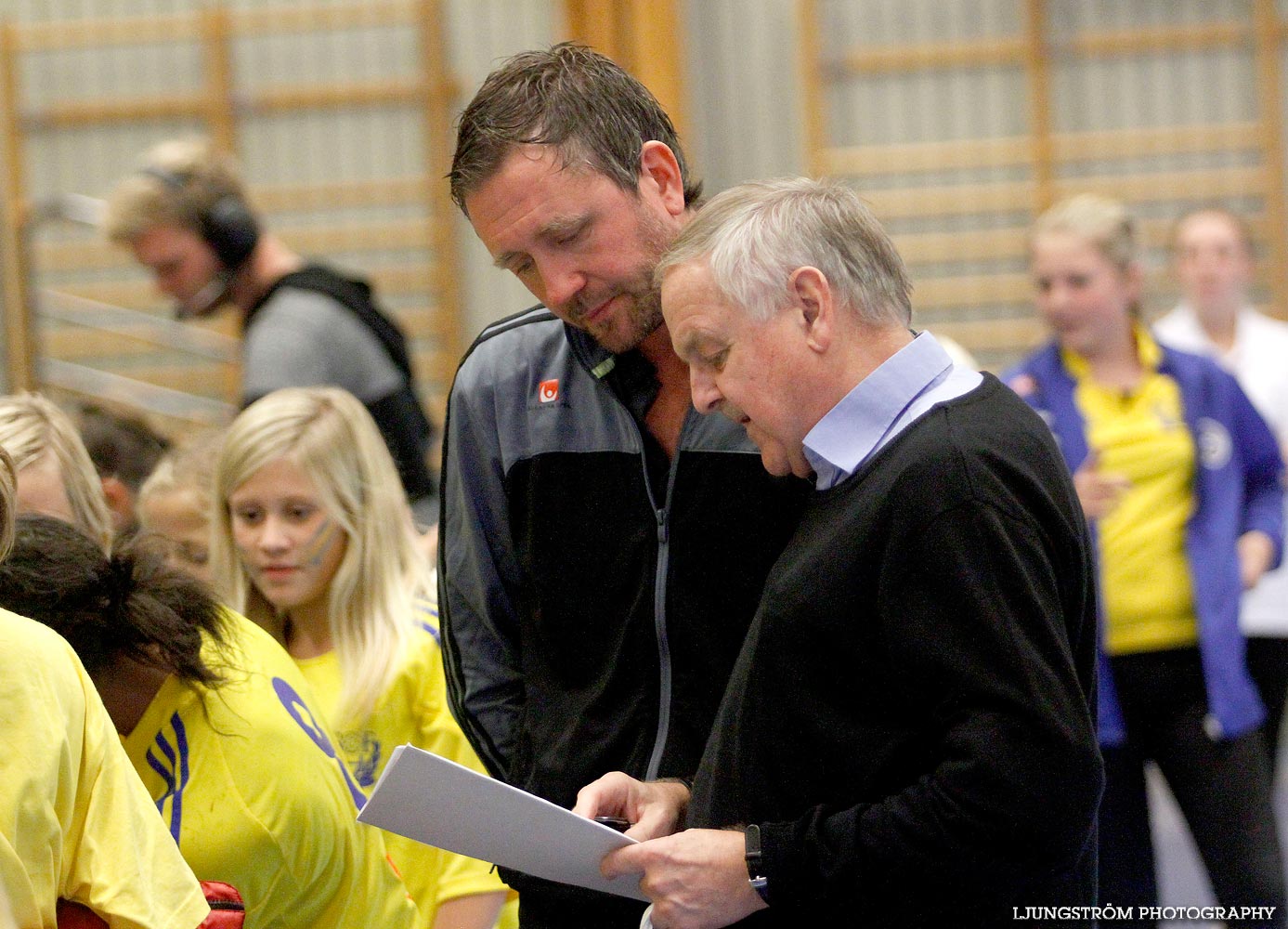 Landskamp Sverige-Island 23-16,dam,Sparbankshallen,Varberg,Sverige,Handboll,,2012,57752