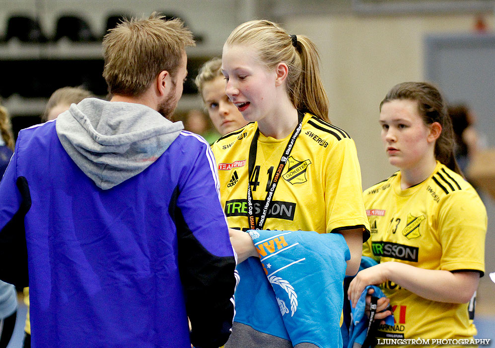 USM Steg 5 Flickor B SM-FINAL IFK Tumba HK-Gökstens BK,dam,Stadium Arena,Norrköping,Sverige,USM Steg 5 2013,Ungdoms-SM,2013,69283