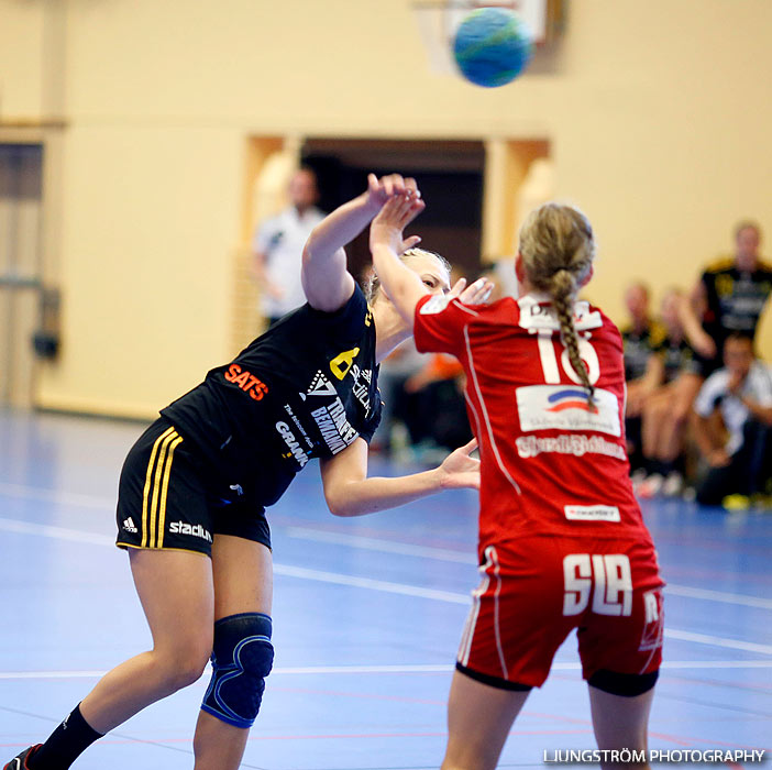 Annliz Cup HF Somby/Skövde-HK S-hof 23-30,dam,Arena Skövde,Skövde,Sverige,Handboll,,2013,72011