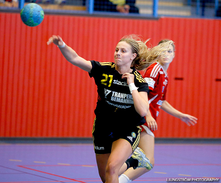 Annliz Cup HF Somby/Skövde-HK S-hof 23-30,dam,Arena Skövde,Skövde,Sverige,Handboll,,2013,72030