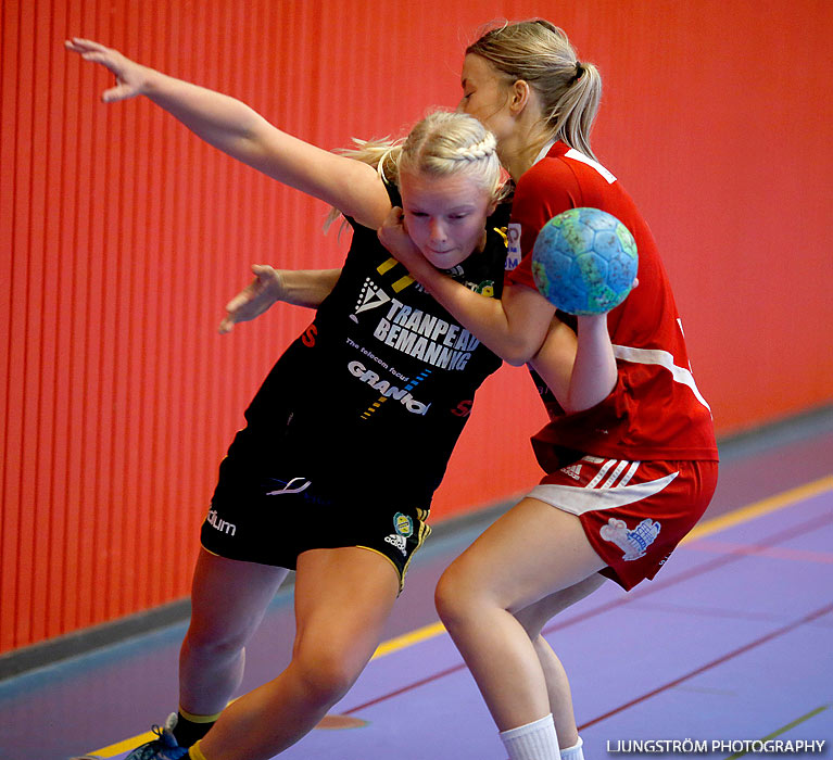 Annliz Cup HF Somby/Skövde-HK S-hof 23-30,dam,Arena Skövde,Skövde,Sverige,Handboll,,2013,72038