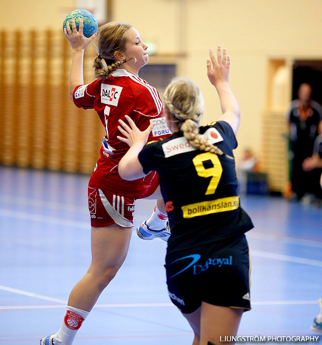 Annliz Cup HF Somby/Skövde-HK S-hof 23-30,dam,Arena Skövde,Skövde,Sverige,Handboll,,2013,72045